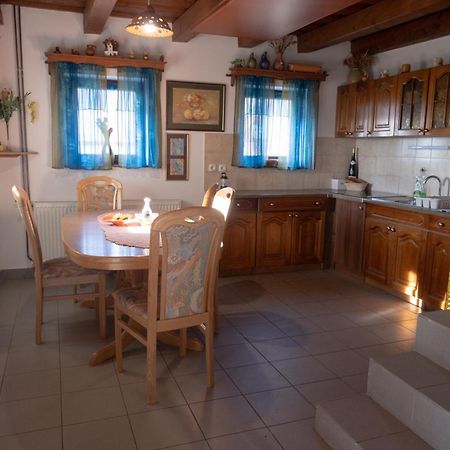 Villa Zidanica Balantic à Dobrovnik Extérieur photo