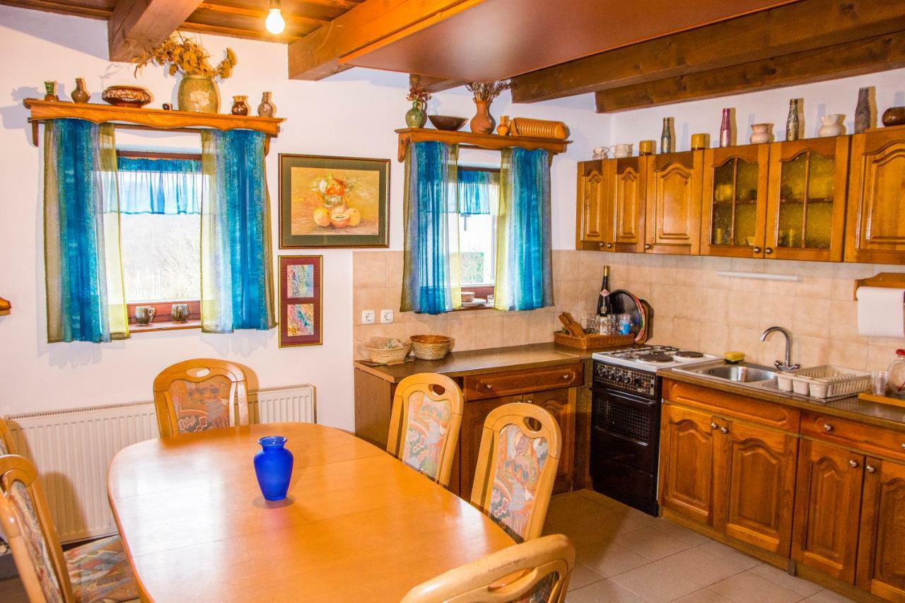 Villa Zidanica Balantic à Dobrovnik Extérieur photo